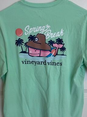 NWT Vineyard Vines Spring Break Tee